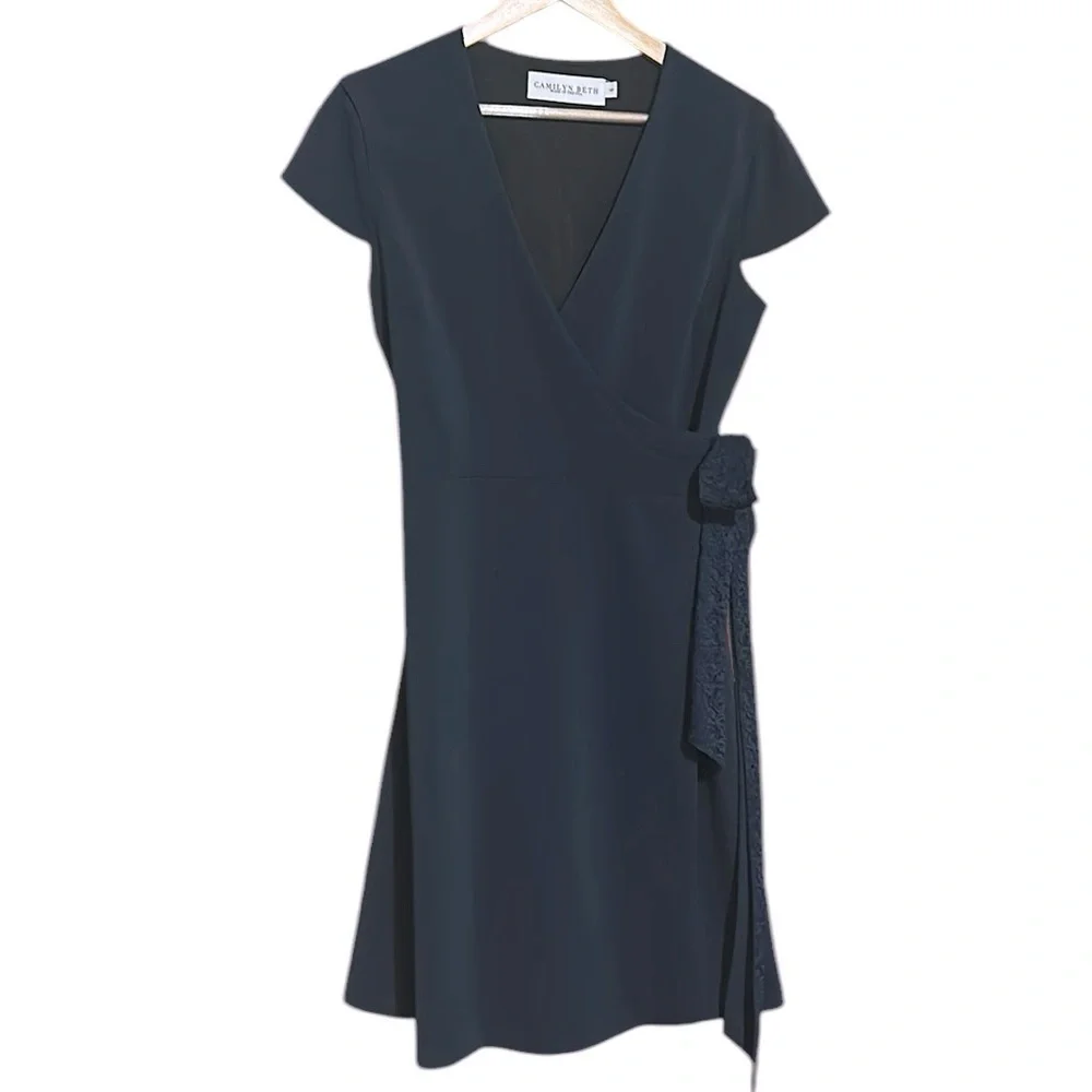 Camilyn Beth Navy Wrap Midi Dress Cap Sleeves Size 6 - Picture 3 of 9